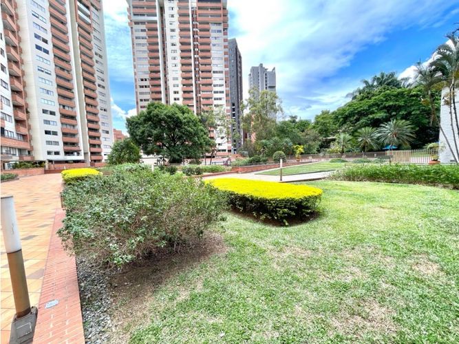 Apartamento de 3 alcobas en arriendo en Santa María De Los Ángeles, Medellín, 160 m² · foto 24 de 24
