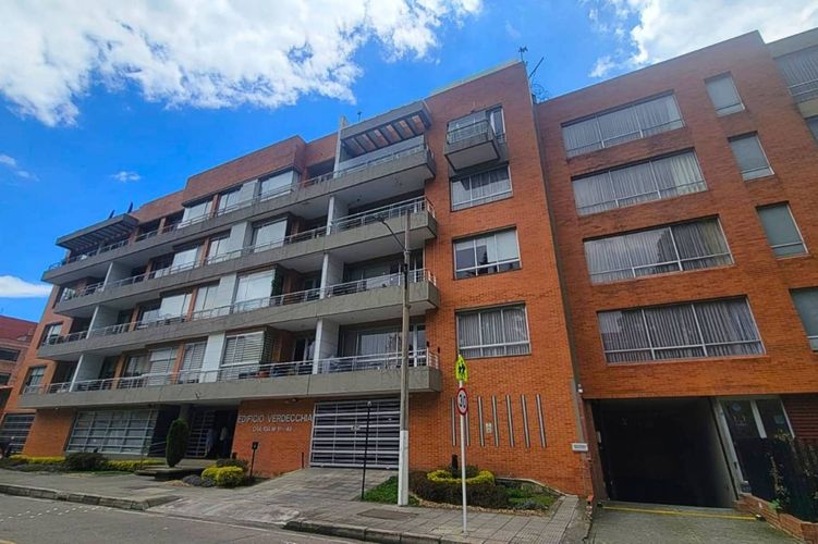 Apartamento de 4 alcobas en venta en Chicó Alto, Bogotá, 390 m² · foto 2 de 20