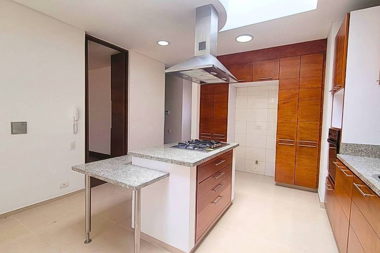 Apartamento de 4 alcobas en venta en Chicó Alto, Bogotá, 390 m² · foto 4 de 20