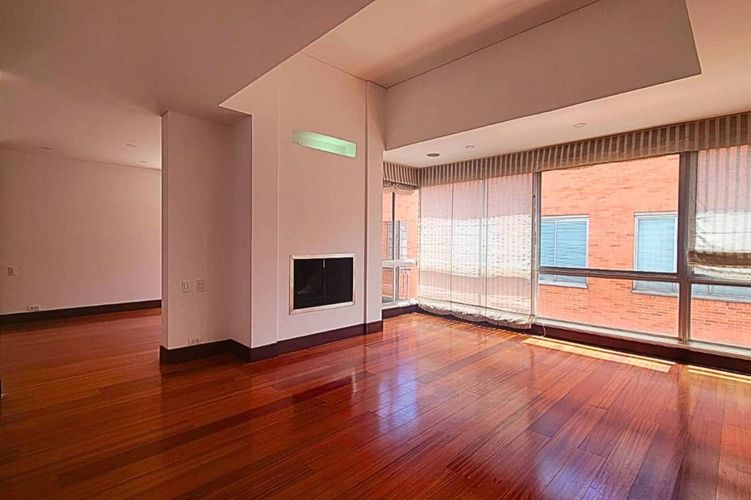 Apartamento de 4 alcobas en venta en Chicó Alto, Bogotá, 390 m² · foto 6 de 20