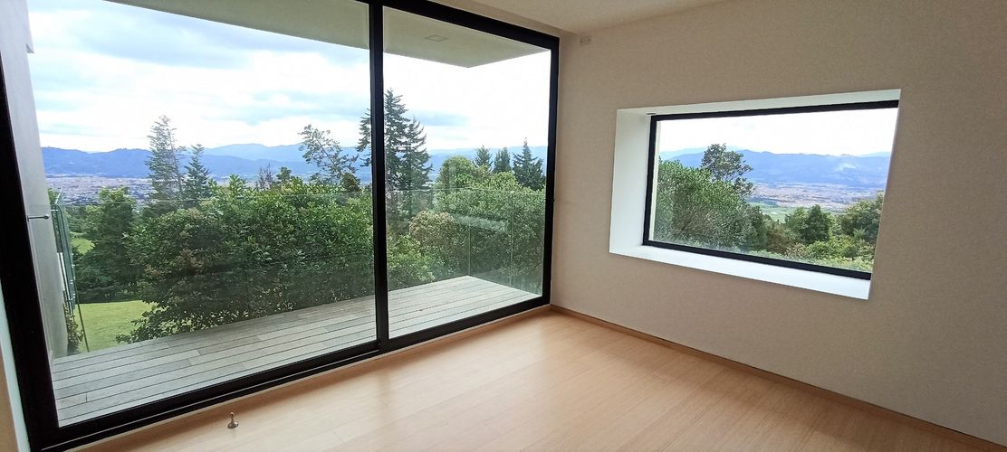 Casa de 6 alcobas en venta en Yerbabuena, Chía, 580 m² · foto 9 de 23