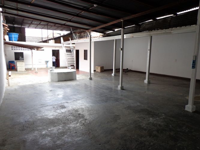 Casa de 7 alcobas en venta en San Francisco, Bucaramanga, 400 m² · foto 18 de 20