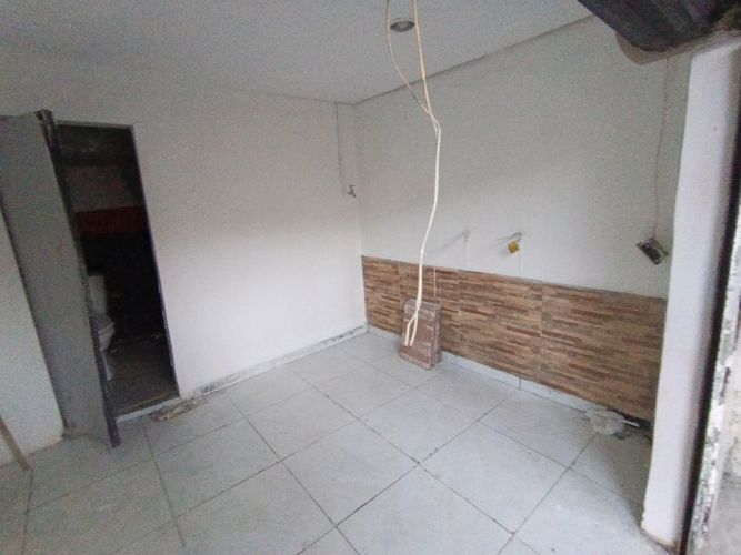 Local en arriendo en Bosques Del Norte, Manizales, 7 m² · foto 4 de 14