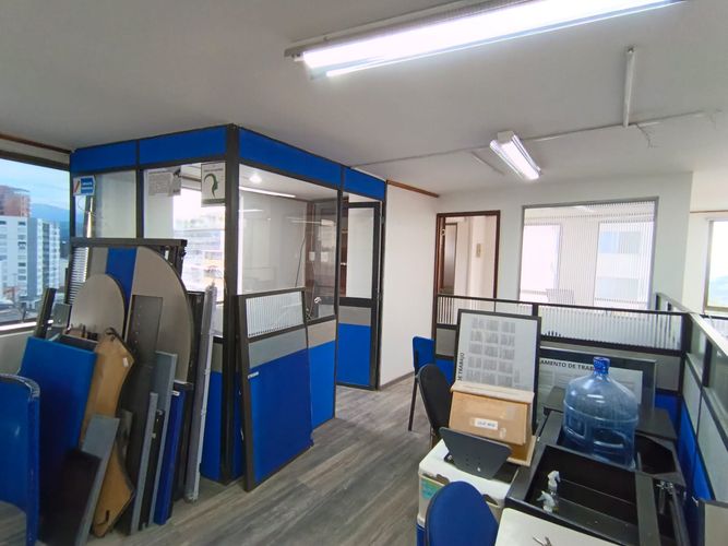 Oficina en arriendo en Palogrande, Manizales, 56 m² · foto 12 de 13