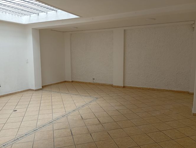 Oficina en arriendo en Laureles, Medellín, 580 m² · foto 7 de 14