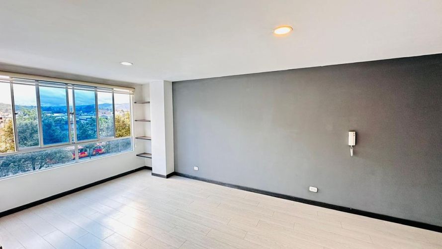 Apartamento en venta en La Granja, Bogotá · foto 4 de 15