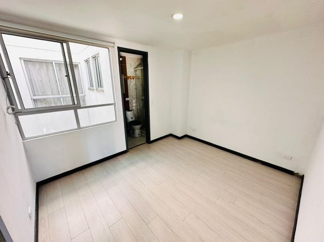 Apartamento en venta en La Granja, Bogotá · foto 5 de 15