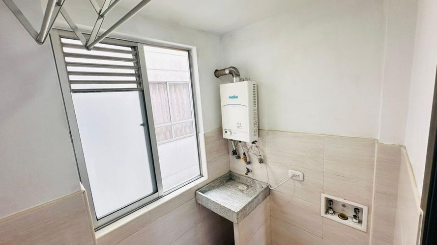 Apartamento en venta en La Granja, Bogotá · foto 9 de 15