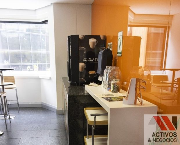 Oficina en arriendo en Patio Bonito, Medellín, 1223 m² · foto 8 de 11