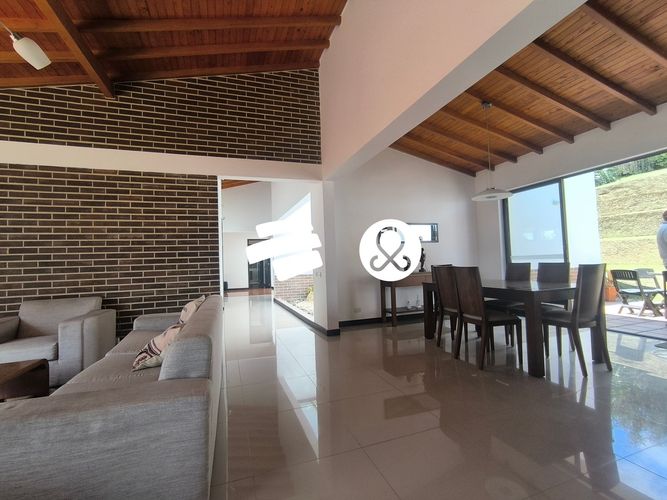 Finca en venta en La Clara, Guarne, 4000 m² · foto 16 de 24