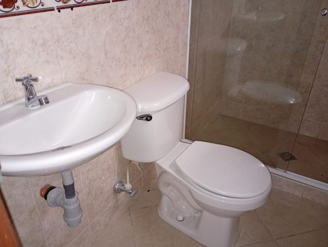 Oficina en arriendo en Laureles, Medellín, 460 m² · foto 10 de 10