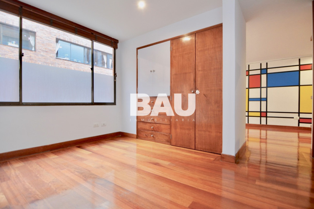 Apartamento en venta en Los Rosales, Bogotá · foto 11 de 14