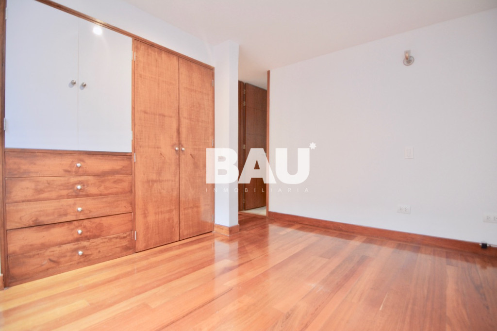 Apartamento en venta en Los Rosales, Bogotá · foto 12 de 14