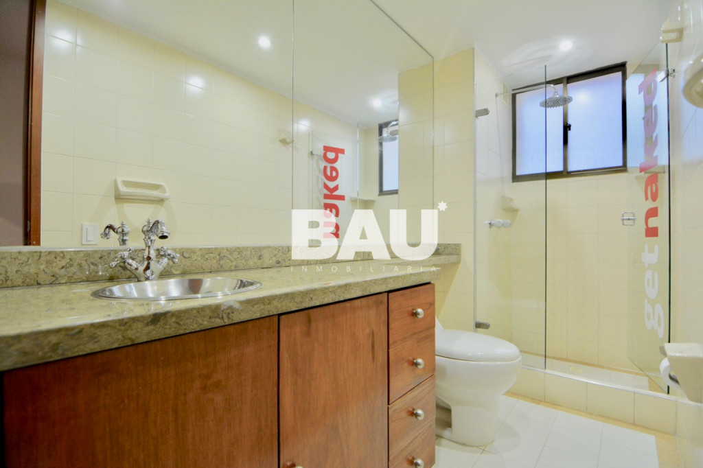 Apartamento en venta en Los Rosales, Bogotá · foto 13 de 14