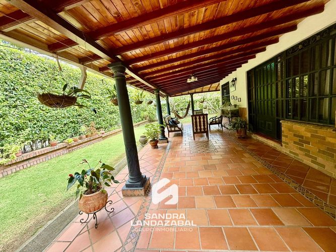 $950.000.000 en Co. Hacienda San Miguel