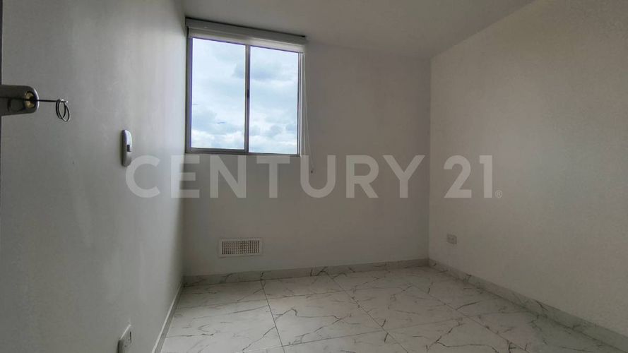 Apartamento de 3 alcobas en venta en Conjunto Residencial Provenzal, Madrid, 63 m² · foto 8 de 21