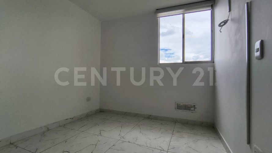 Apartamento de 3 alcobas en venta en Conjunto Residencial Provenzal, Madrid, 63 m² · foto 10 de 21