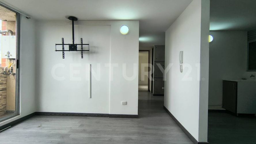 Apartamento de 3 alcobas en venta en Conjunto Residencial Provenzal, Madrid, 63 m² · foto 14 de 21