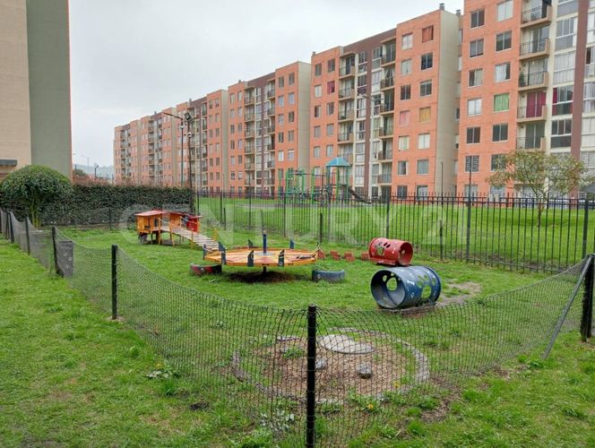 Apartamento de 3 alcobas en venta en Conjunto Residencial Provenzal, Madrid, 63 m² · foto 18 de 21