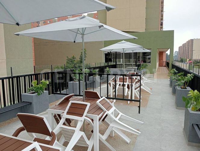 Apartamento de 3 alcobas en venta en Conjunto Residencial Provenzal, Madrid, 63 m² · foto 20 de 21