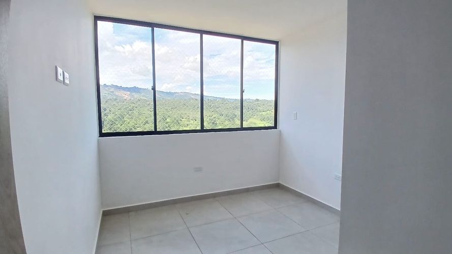 Apartamento de 3 alcobas en venta en Anillo Vial, Floridablanca, 77 m² · foto 5 de 10