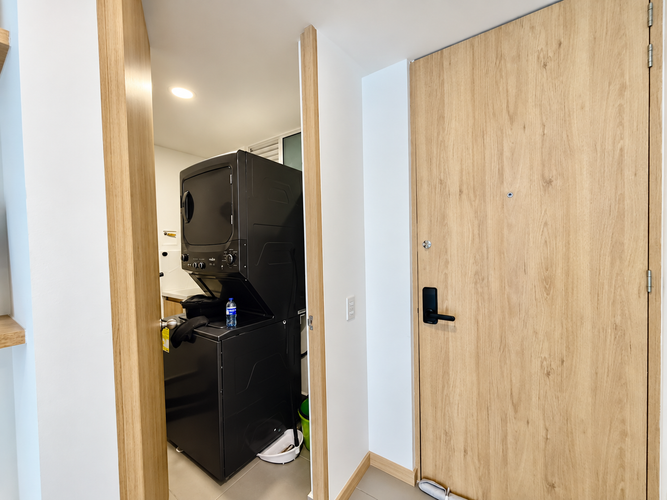 Apartamento de 3 alcobas en venta en El Poblado, Medellín, 82 m² · foto 6 de 19