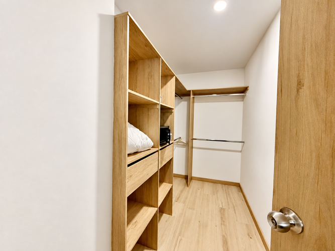 Apartamento de 3 alcobas en venta en El Poblado, Medellín, 82 m² · foto 10 de 19