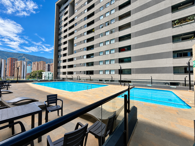 Apartamento de 3 alcobas en venta en El Poblado, Medellín, 82 m² · foto 12 de 19