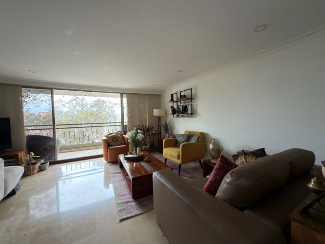 Apartamento de 3 alcobas en venta en Castropol, Medellín, 152 m² · foto 13 de 23