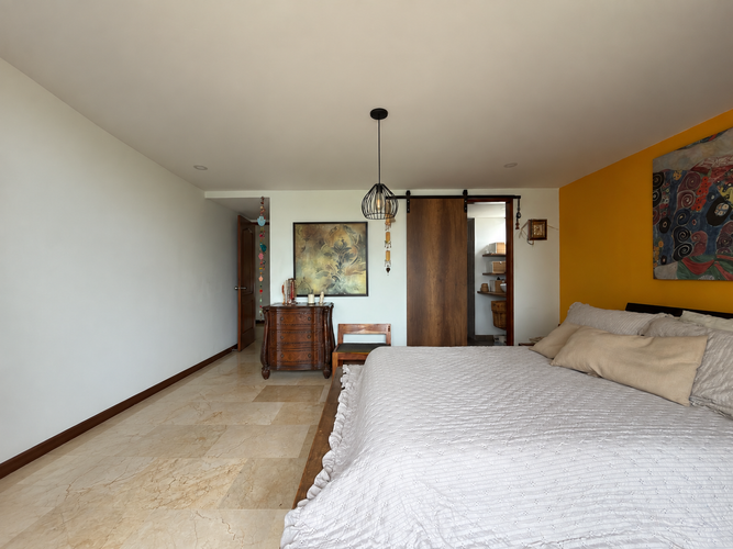 Apartamento de 3 alcobas en venta en Castropol, Medellín, 152 m² · foto 5 de 23