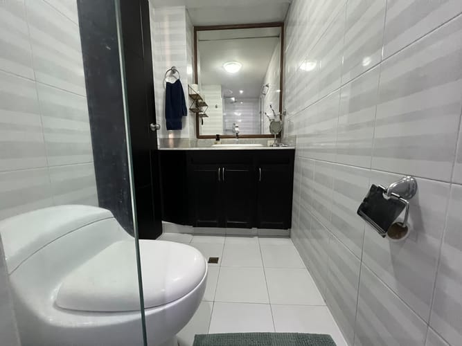 Apartamento de 3 alcobas en venta en El Poblado, Medellín, 156 m² · foto 3 de 13