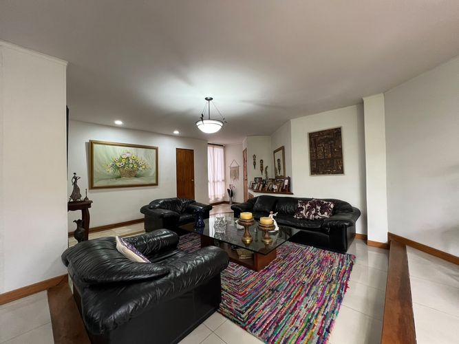 Apartamento de 3 alcobas en venta en El Poblado, Medellín, 156 m² · foto 6 de 13