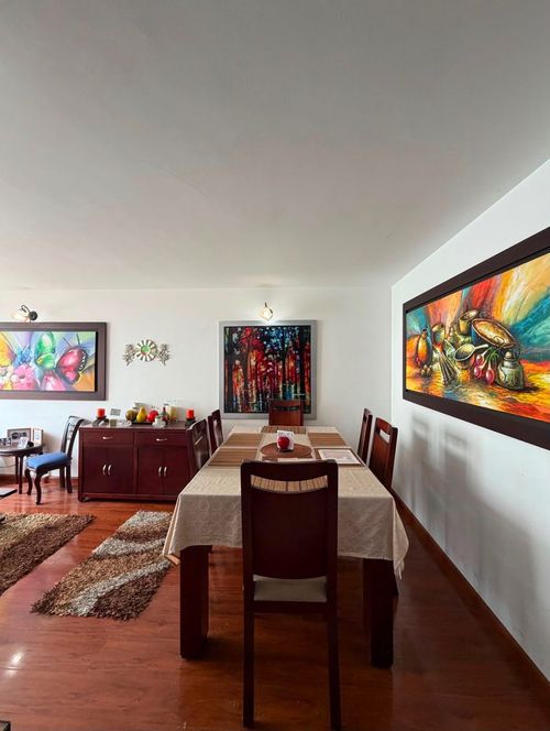 Apartamento de 3 alcobas en venta en Santa Teresa, Bogotá, 69 m² · foto 2 de 8