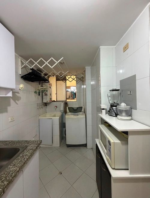 Apartamento de 3 alcobas en venta en Santa Teresa, Bogotá, 69 m² · foto 7 de 8