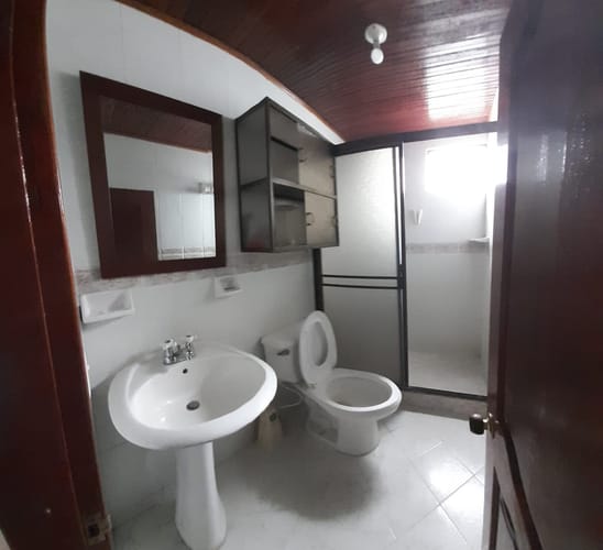 Apartamento de 5 alcobas en venta en Los Pinos, Bucaramanga, 163 m² · foto 10 de 19