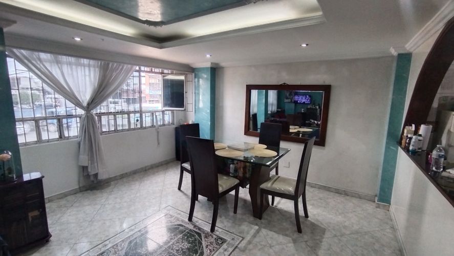 Casa de 3 alcobas en venta en Carvajal, Bogotá, 550 m² · foto 5 de 13