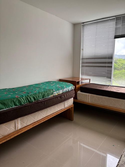 Apartamento de 3 alcobas en venta en Ricaurte, 101 m² · foto 12 de 24