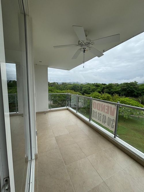 Apartamento de 3 alcobas en venta en Ricaurte, 101 m² · foto 8 de 24