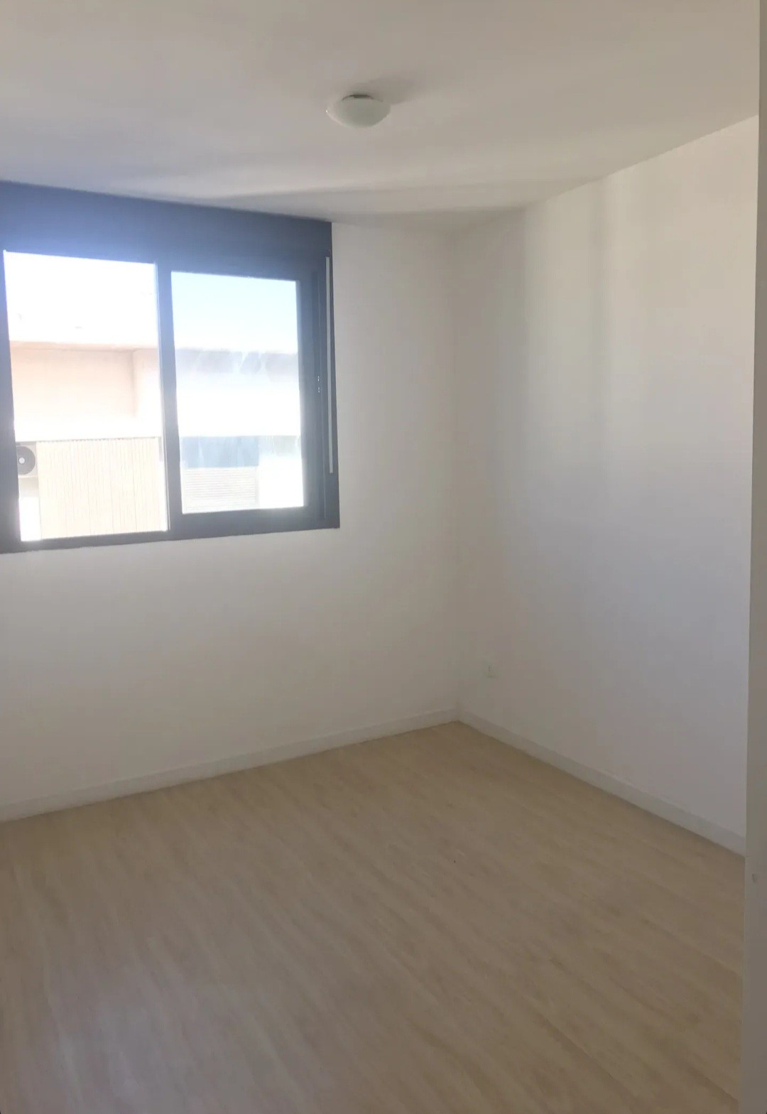 Exclusivo apartamento de 1 dormitorio en alquiler, impecable y con garage, en el prestigioso Complejo Town Park, El Prado. Disfrute de variadas amenities y una vida de confort. · Foto 12