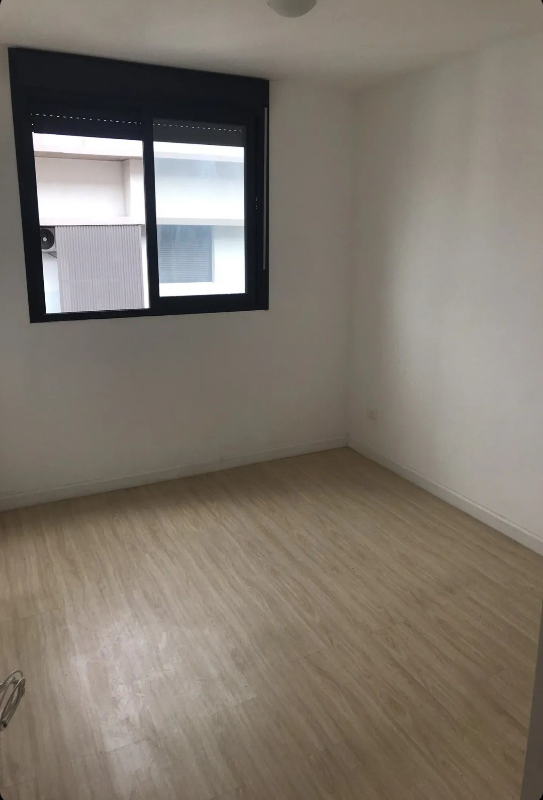 Exclusivo apartamento de 1 dormitorio en alquiler, impecable y con garage, en el prestigioso Complejo Town Park, El Prado. Disfrute de variadas amenities y una vida de confort. · Foto 11