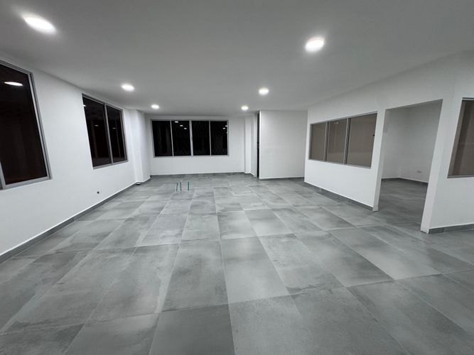 Bodega en venta en Arroyohondo, Yumbo, 772 m² · foto 12 de 17