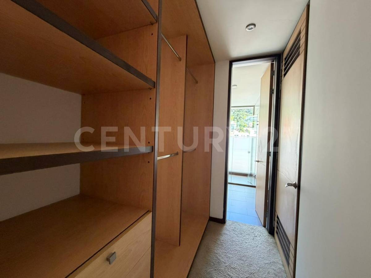 Apartamento en venta en El Refugio, Bogotá · foto 11 de 21