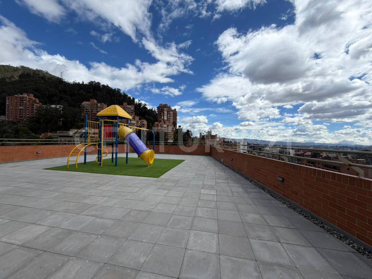 Apartamento en venta en El Refugio, Bogotá · foto 16 de 21
