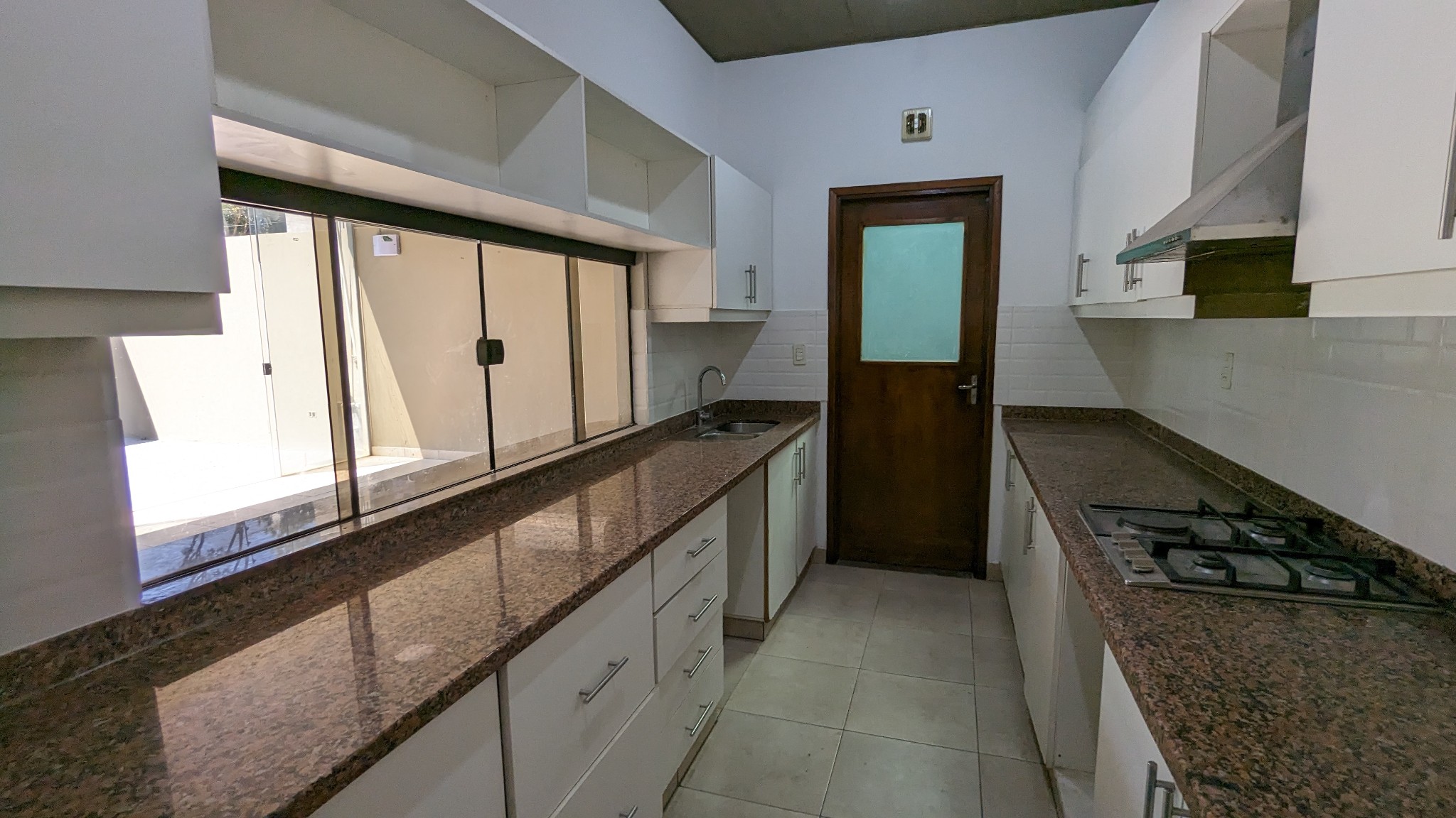 Exclusivo Dúplex en Venta en Luque, Barrio Villa Adela: A metros del Bourbon - foto 5