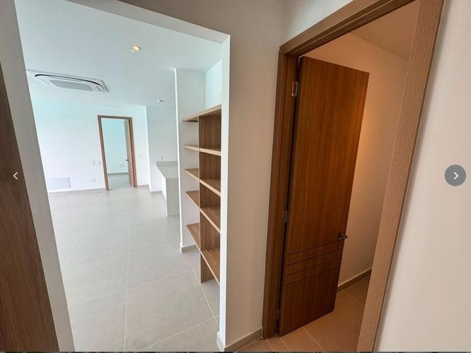 Apartamento de 3 alcobas en venta en Bahia Kristal, Cartagena, 119 m² · foto 12 de 24