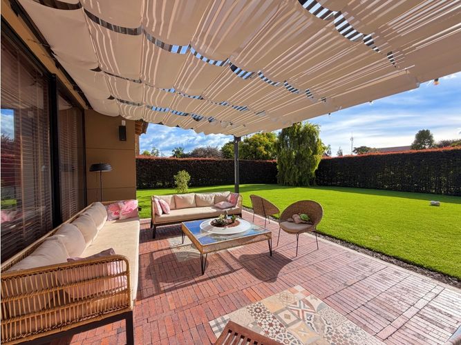 Casa de 4 alcobas en venta en Hacienda Fontanar, Chía, 302 m² · foto 5 de 21