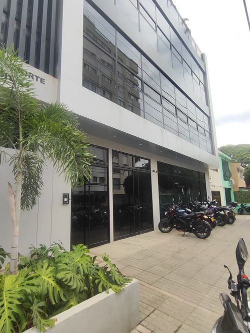 Local en arriendo en Santa Monica, Cali, 205 m² · foto 3 de 14
