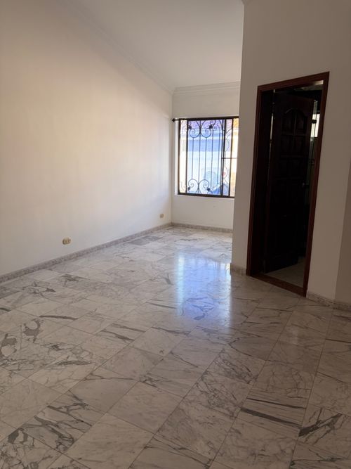 Casa de 4 alcobas en venta en Ciudadela Pasoancho, Cali, 204 m² · foto 6 de 9