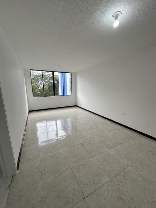 Apartamento de 3 alcobas en venta en Cañaveral, Floridablanca, 87 m² · foto 5 de 21