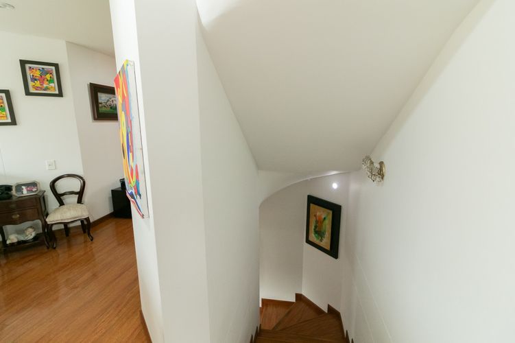 Casa de 4 alcobas en venta en Arrayanes, Bogotá, 273 m² · foto 14 de 24